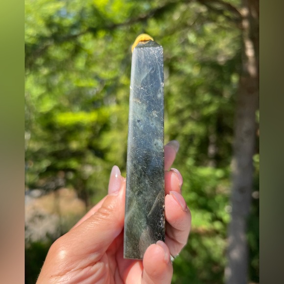 Labradorite (e) tower | crystal - Picture 4 of 13